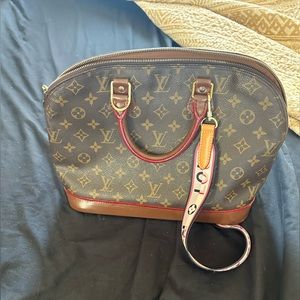 Authentic LOUIS VUITTON Vintage Alma PM Bag